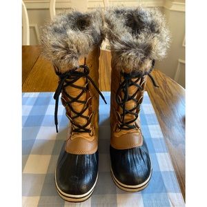 SOREL;WATERPROOF ALL-WEATHER BOOTS;US Size 9;FauxFur;Warm & Comfortable;12”Shaft